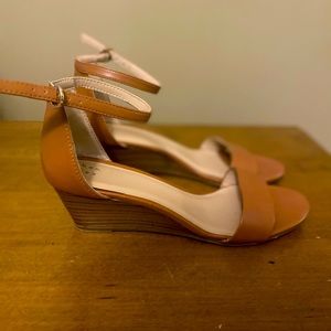Brown wedges size 7